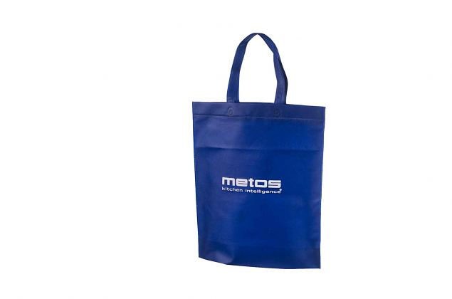 Bl non woven-kassar med egen logo. Minsta orderantal med personligt tryck r 50 st. Frakt till 