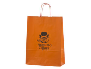 Oranssit paperikassit on valmistettu oranssista voimapaperista.